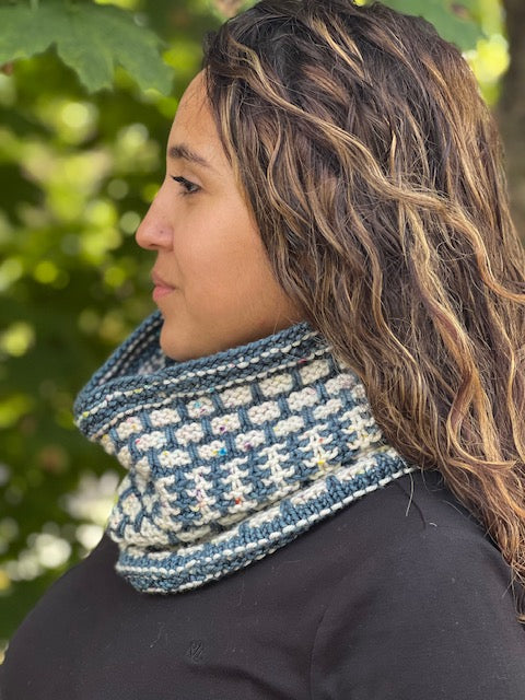 City Wanderlust Cowl for Knit the Rainbow