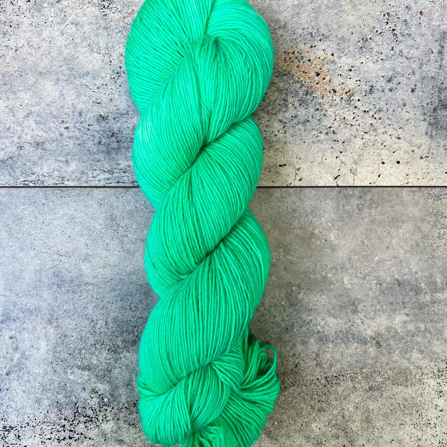 Double Mint on Little Sister (Fingering)