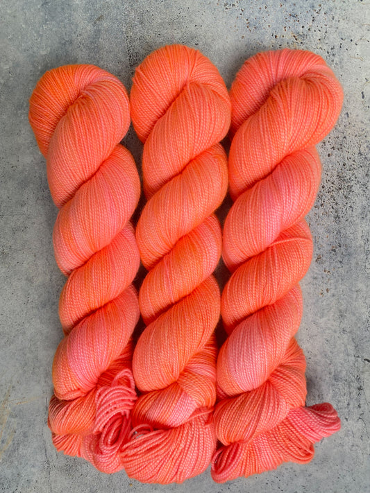 Dreamsicle on Twisted Sister (Fingering)