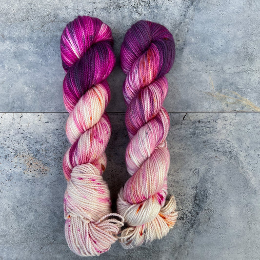 Magnolia on Mama Bear DK