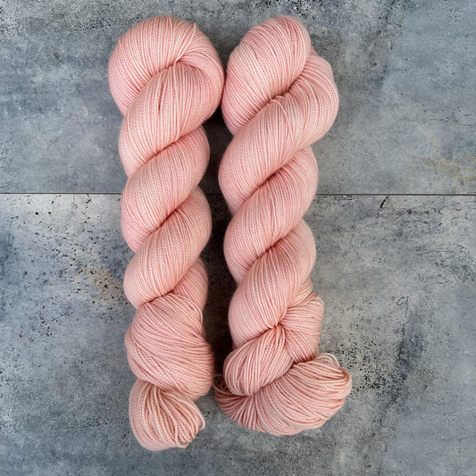 Bubbly on Twisted Sister (Fingering)