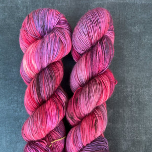 Little Sister (Fingering) Oops Skeins